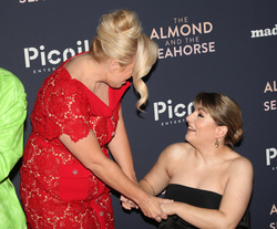 Rebel Wilson and Ruth Madeley 
