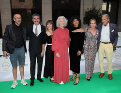  James Horton, Zoe Henry, Louise Jameson, Martelle Edinborough, Michelle Hardwicke and Patrick Mower  