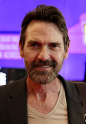 Dougray Scott