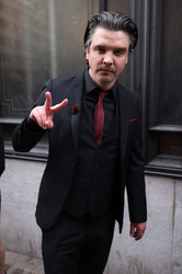 Andrew-Lee Potts