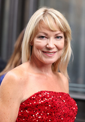  Terri Dwyer