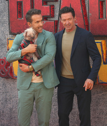 Ryan Reynolds and Hugh Jackman 