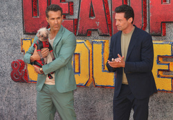 Ryan Reynolds and Hugh Jackman 