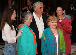 Sophie McShera, Phyllis Logan, Jim Carter, Lesley Nicol and  Bessie Carter 