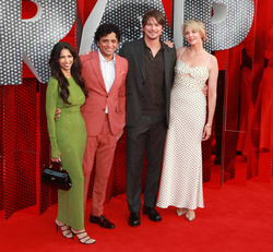  Bhavna Vaswani, M Night Shyamalan, Saleka and Josh Hartnett 