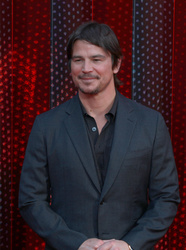 Josh Hartnett  