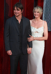 Josh Hartnett and Tamsin Egerton  