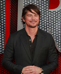 Josh Hartnett  