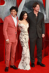 M Night Shyamalan, Saleka and Josh Hartnett 