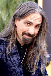 Bear McCreary 