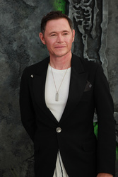  Burn Gorman 