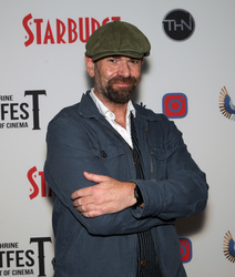 Duncan Lacroix 