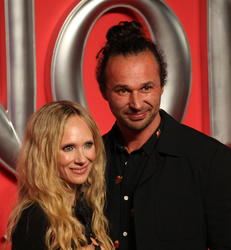  Juno Temple and Michal Szymanski