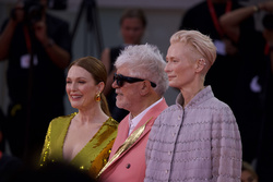  Julianne Moore , Pedro Almodovar and Tilda Swinton  