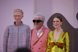  Julianne Moore , Pedro Almodovar and Tilda Swinton  