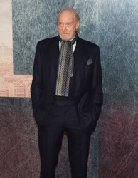 Charles Dance