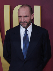  Ralph Fiennes