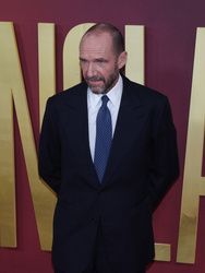  Ralph Fiennes