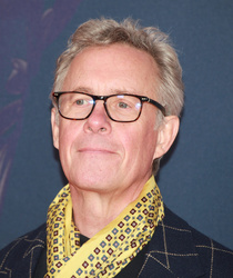 Alex Jennings    