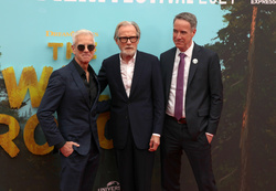 Chris  Sanders , Bill Nighy, Jeff Hermann 