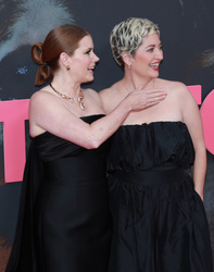 Amy Adams and Marielle Heller 