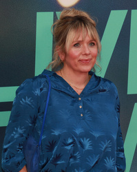  Kerry Godliman