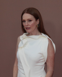 Julianne Moore