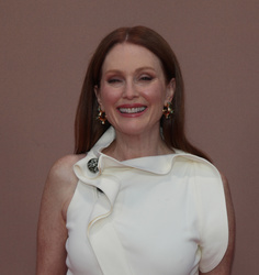 Julianne Moore