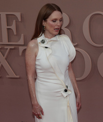 Julianne Moore