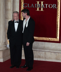 Ridley Scott and Paul Mescal 