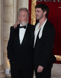 Ridley Scott and Paul Mescal 