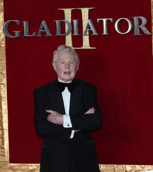 Derek Jacobi