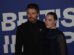 Jack Lowden and Saoirse Ronan