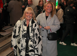  Linda Robson, Lauren Amy