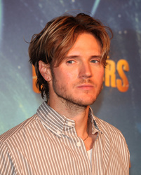  Dougie Poynter