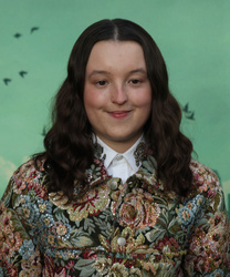 Bella Ramsey 