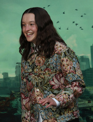Bella Ramsey 