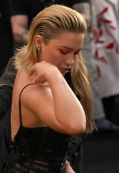 Florence Pugh 