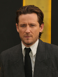 Lewis Pullman