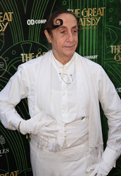  Philip Salon