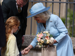  Queen Camilla