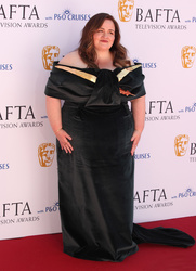  Jessica Gunning 