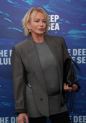  Judy Craymer 