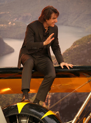 Tom Cruise
