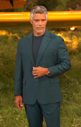 Esai Morales  