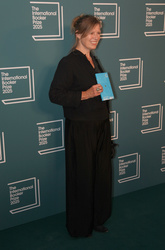 Helen Stevenson 