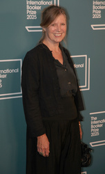  Helen Stevenson 